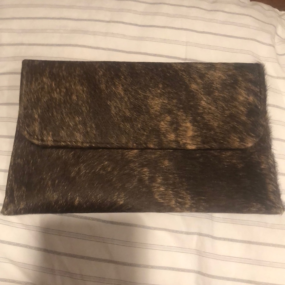 Jackson & Hyde clutch